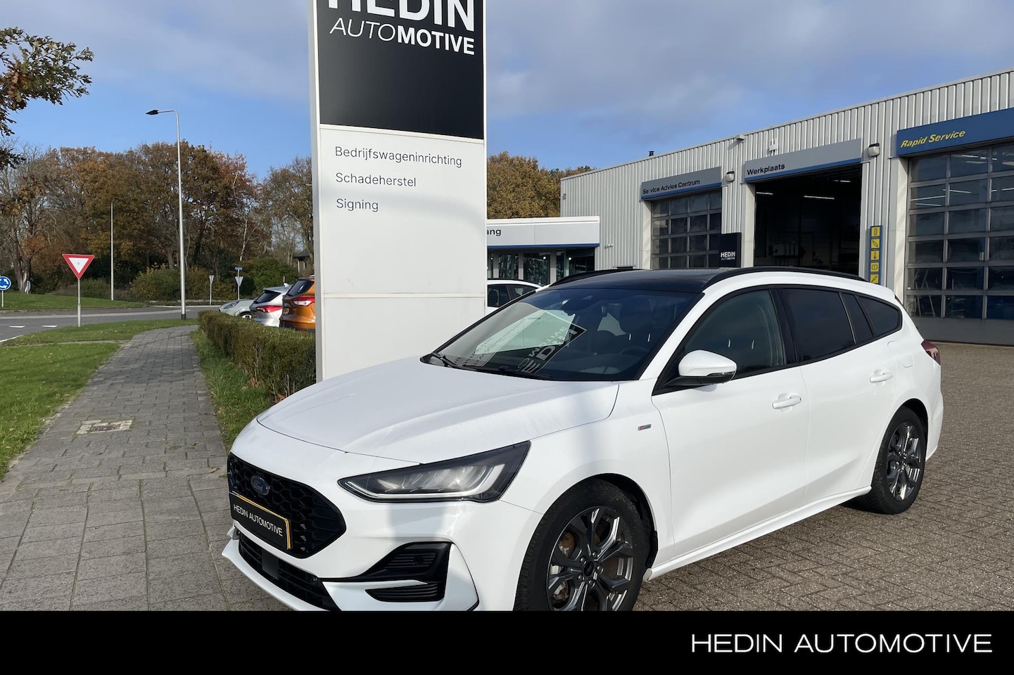 Ford Focus Wagon - 1.0 EcoBoost Hybrid ST Line 1.0 EcoBoost Hybrid ST Line - AutoWereld.nl