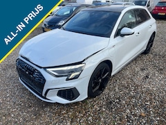 Audi A3 Sportback - 45 TFSI e S ed. Comp Voorschade airbags OK