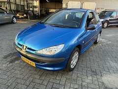 Peugeot 206 - 1.4 X-line
