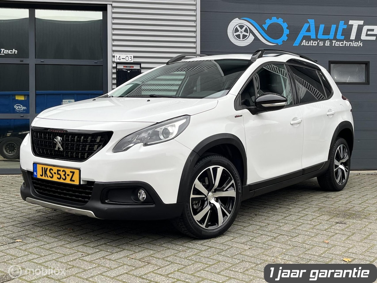 Peugeot 2008 - 1.2 PureTech Gt-Line Automaat CarPlay Rijklaar! - AutoWereld.nl