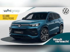Volkswagen Tayron - R-Line-Edition 1.5 eHybrid 204PK Black Style