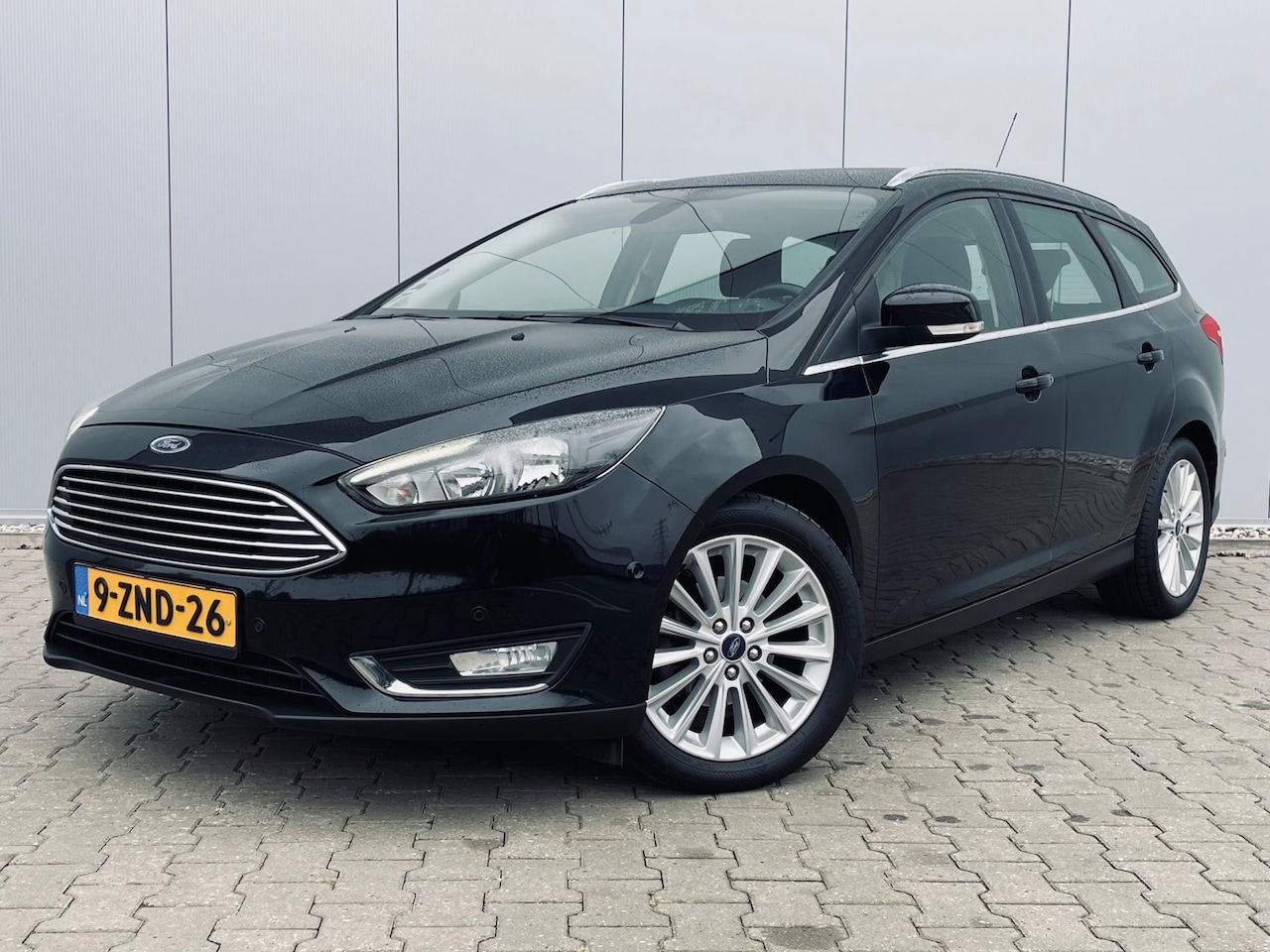 Ford Focus Wagon - 1.0 First Edition 1.0 First Edition, Facelift, Distributie nieuw! - AutoWereld.nl