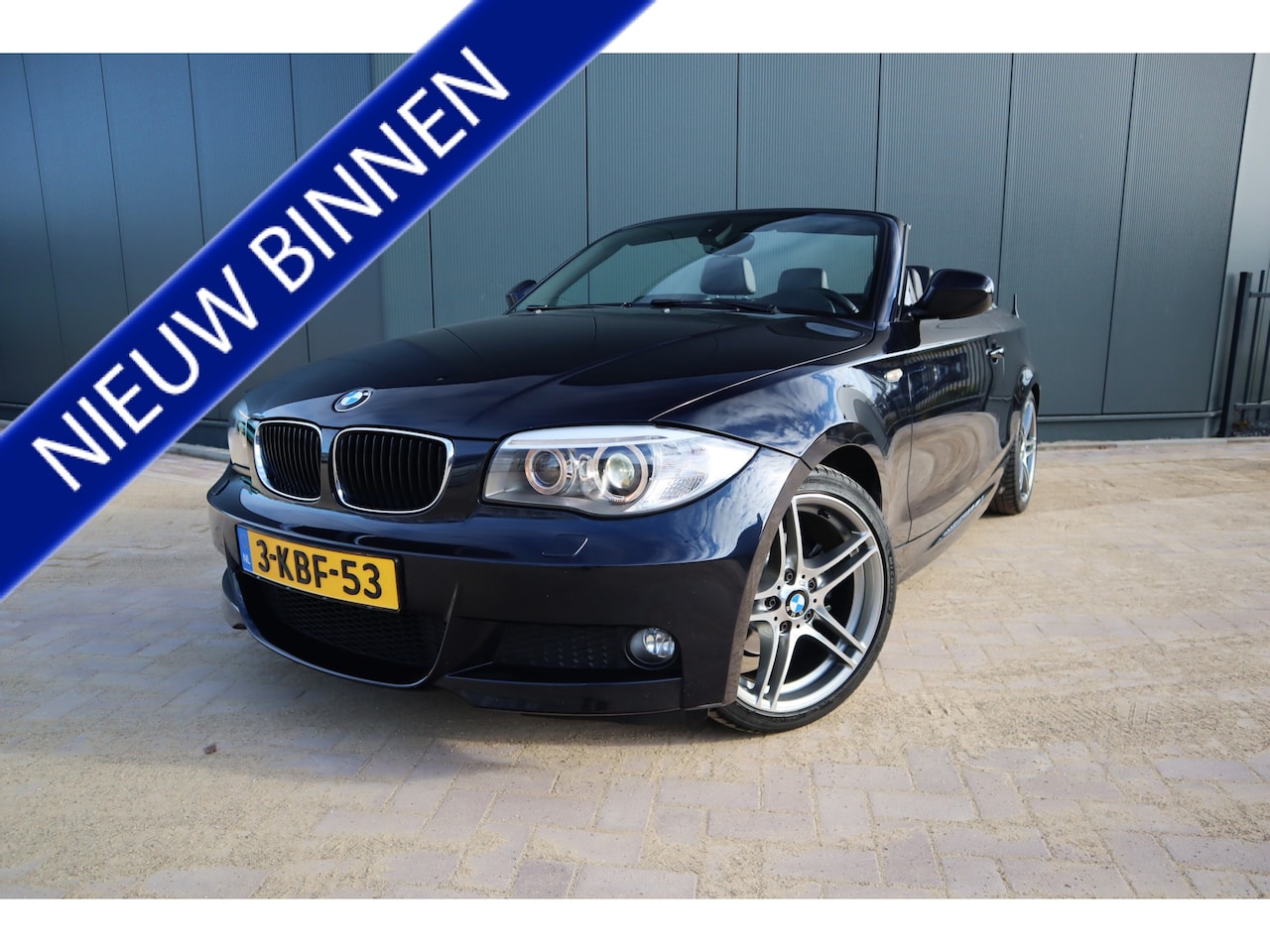 BMW 1-serie Cabrio - 118i M Sport Edition Automaat Sportleder Navigatie Xenon Afneembare trekhaak Etc. - AutoWereld.nl
