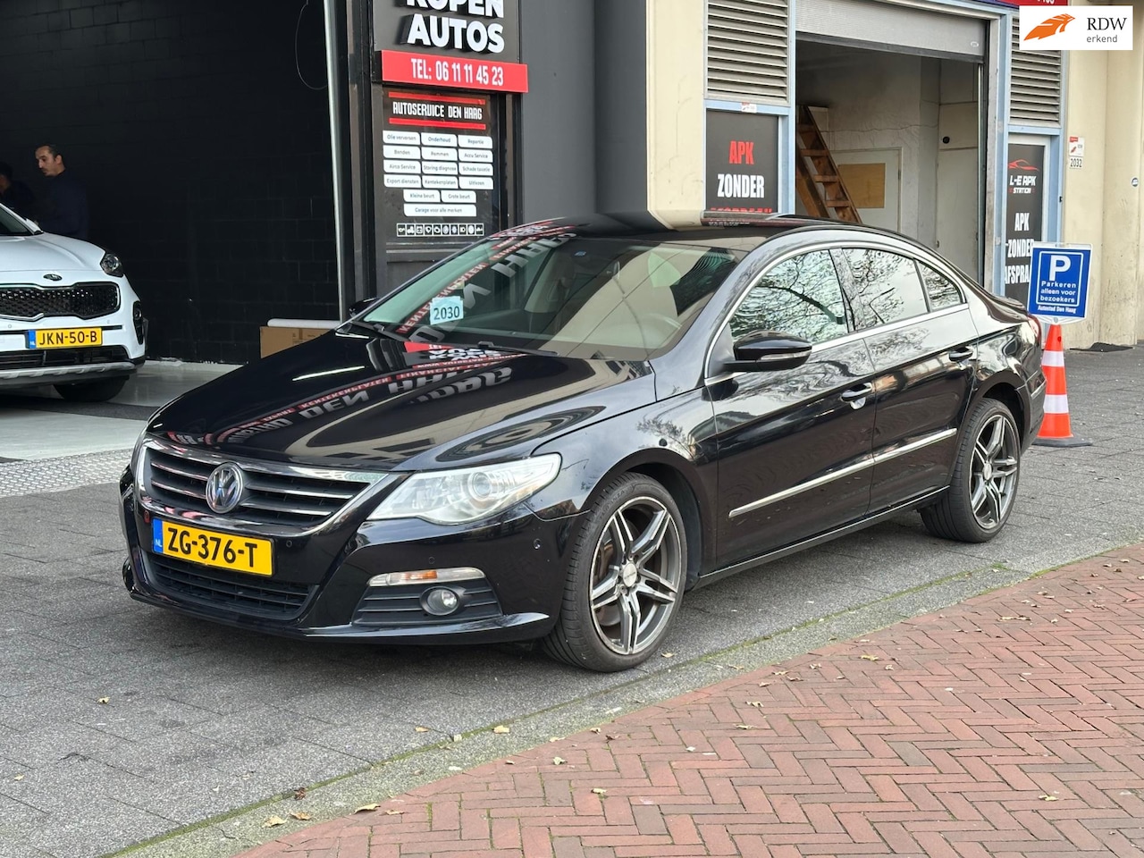 Volkswagen Passat CC - 3.6 V6 FSI 4Motion 4p. Aut Leer Clima - AutoWereld.nl