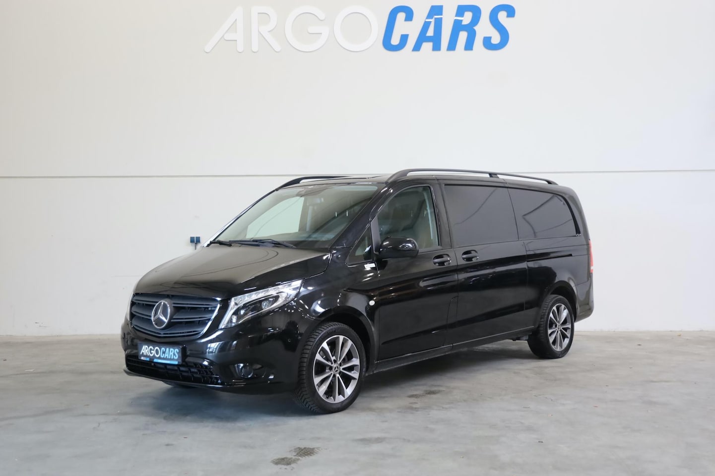Mercedes-Benz Vito - 119 CDI LANG AUTOMAAT DISTRONIC NAVI LED TREKHAAK BLIS PDC CAMERA CLIMA/AIRCO LEASE v/a €1 - AutoWereld.nl