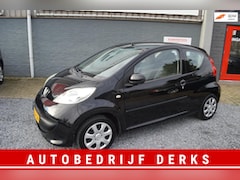 Peugeot 107 - 1.0-12V XR Airco Stuurbekrachtiging Jaar garantie