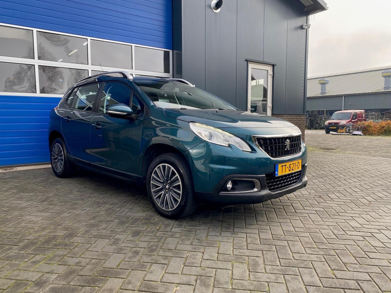 Peugeot 2008 - 1.2 PureTech Active 1.2 PureTech Active - AutoWereld.nl