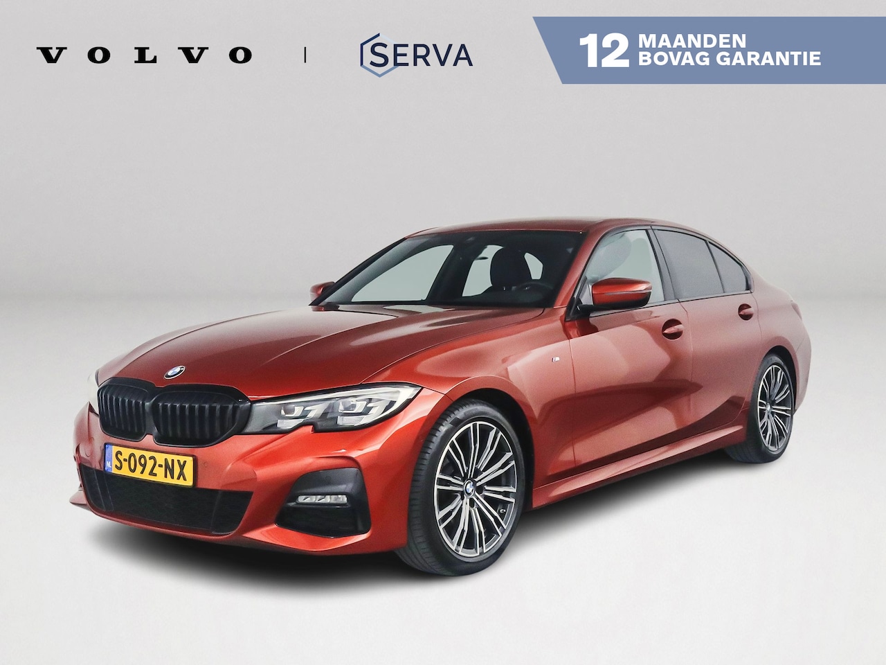 BMW 3-serie - 318i Business Edition Plus | Parkeercamera | Stoelverwarming | Navigatie - AutoWereld.nl