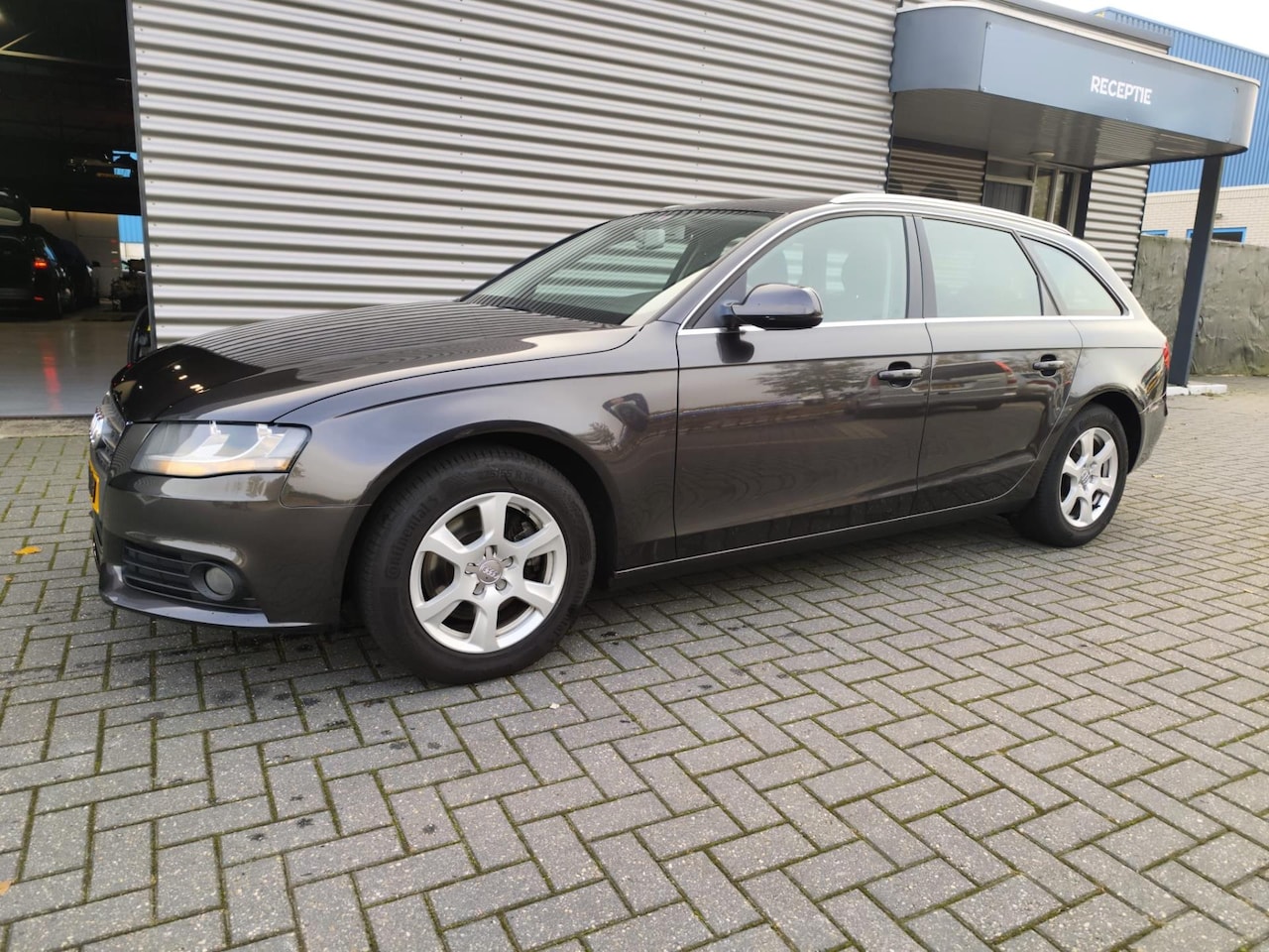 Audi A4 Avant - 1.8 TFSI Pro Line Business 1.8 TFSI Pro Line Business - AutoWereld.nl