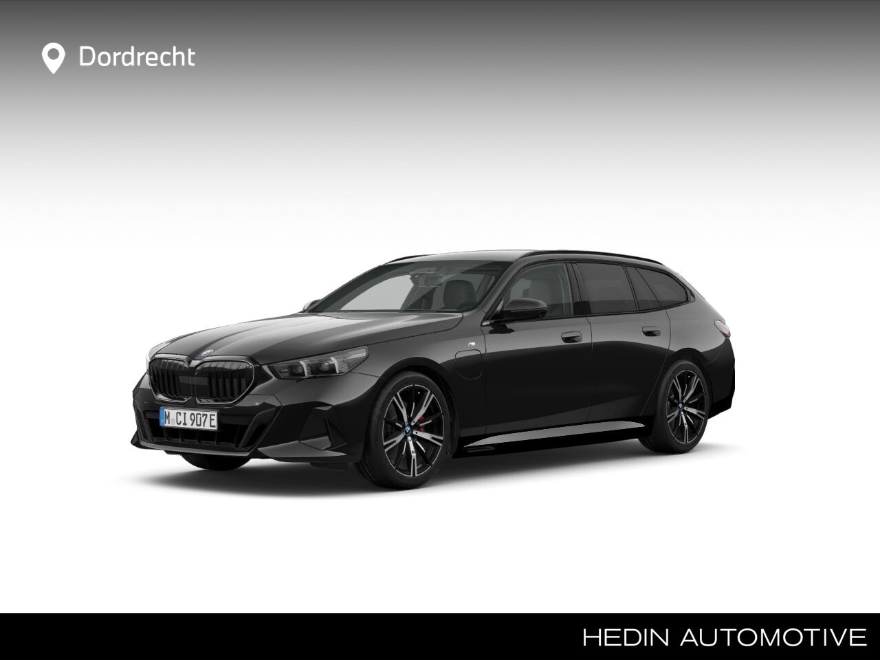 BMW 5-serie Touring - 530e M-Sport Pro | 20" | CoPilot | Harman Kardon | Trekhaak | Ventilatie - AutoWereld.nl