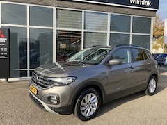 Volkswagen T-Cross - 1.0 TSI Life | Adap cruise | Trekhaak (17648km)
