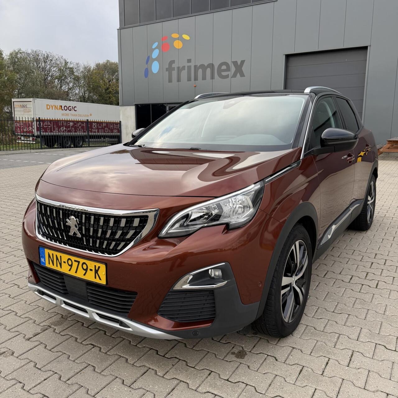 Peugeot 3008 - 1.2 Allure | Automaat | LAGE KM | Trekhaak - AutoWereld.nl