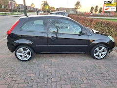 Ford Fiesta - 1.4-16V Futura Airco