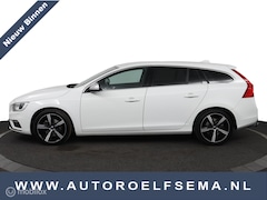 Volvo V60 - 2.0 T4 Business Sport zeer weinig kilometers
