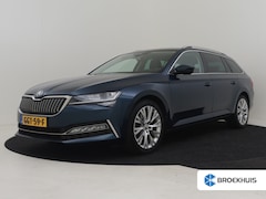Skoda Superb Combi - 1.4 TSI iv Business edition 218pk | Trekhaak | Lederen bekleding | Adaptief cruise control