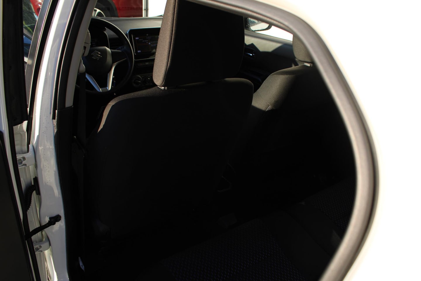 Suzuki Ignis - 1.2 Smart Hybrid Select Automaat, 13000 KM!! Dealer onderhouden - AutoWereld.nl