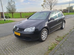 Volkswagen Golf - 1.6 FSI Comfortline