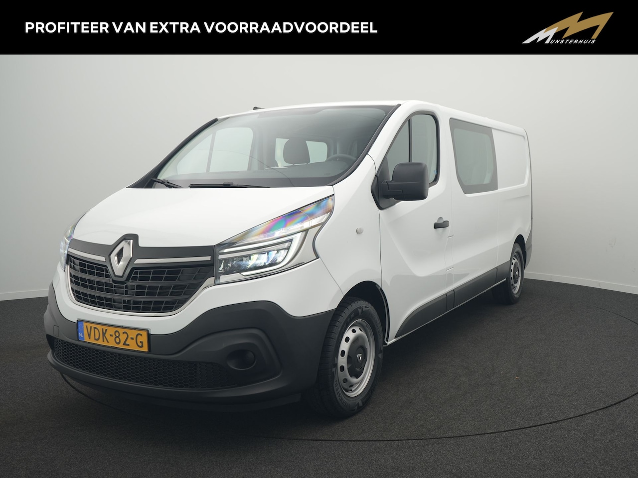 Renault Trafic - 2.0 dCi 120 T29 L2H1 DC Comfort - Dubbele Cabine - Kastinrichting! - All Seasonbanden - Cr - AutoWereld.nl