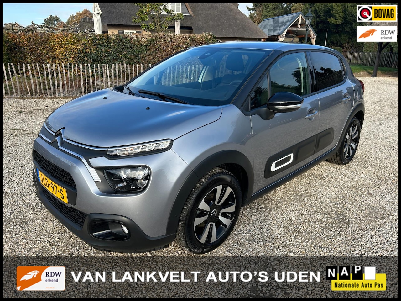 Citroën C3 - 1.2 PureTech C-Series AUTOMAAT 10.000km - AutoWereld.nl