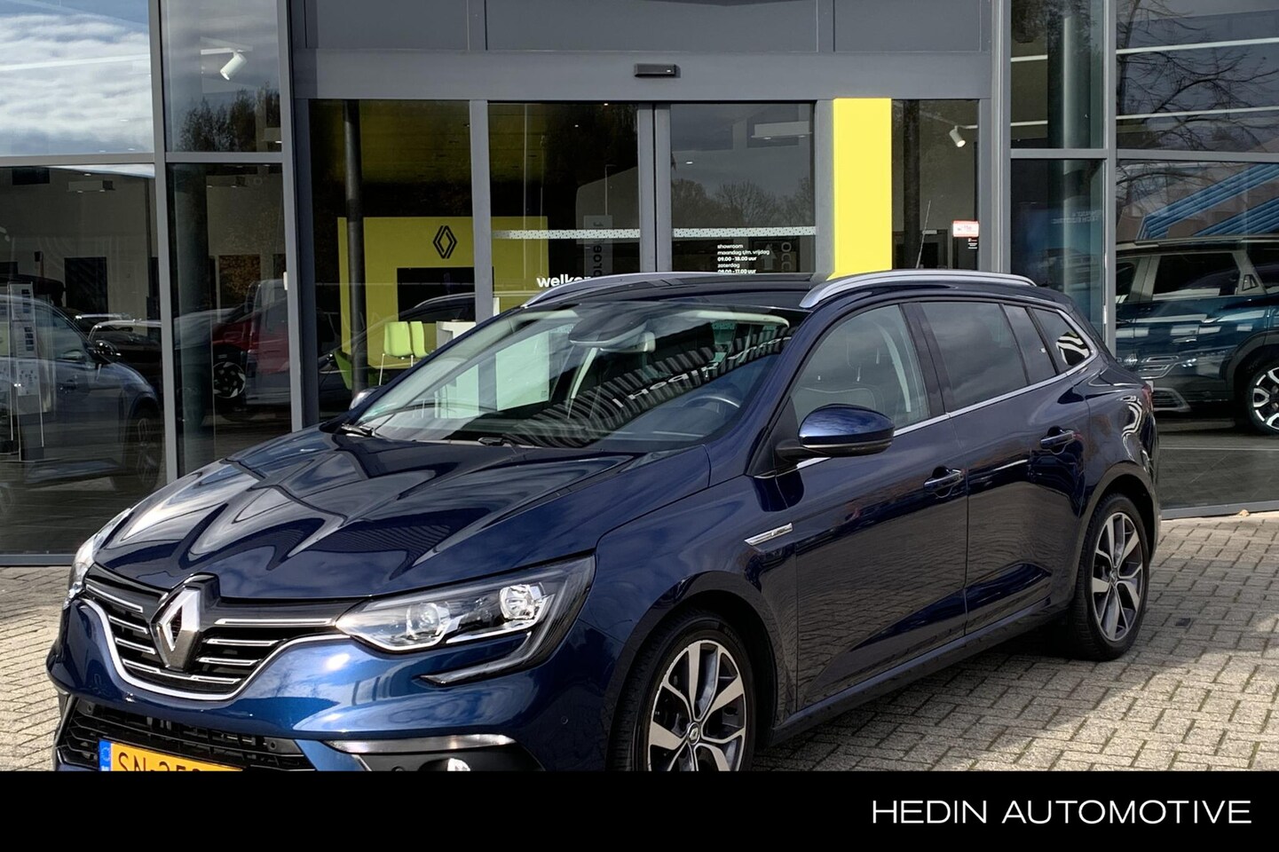 Renault Mégane Estate - TCe 130PK Bose | Achteruitrijcamera | Navigatie | Automatische Airco | - AutoWereld.nl