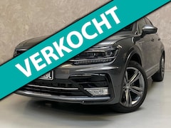 Volkswagen Tiguan - 2.0 TSI 4Motion Highline /3 X R-Line /Trekhaak /Camera