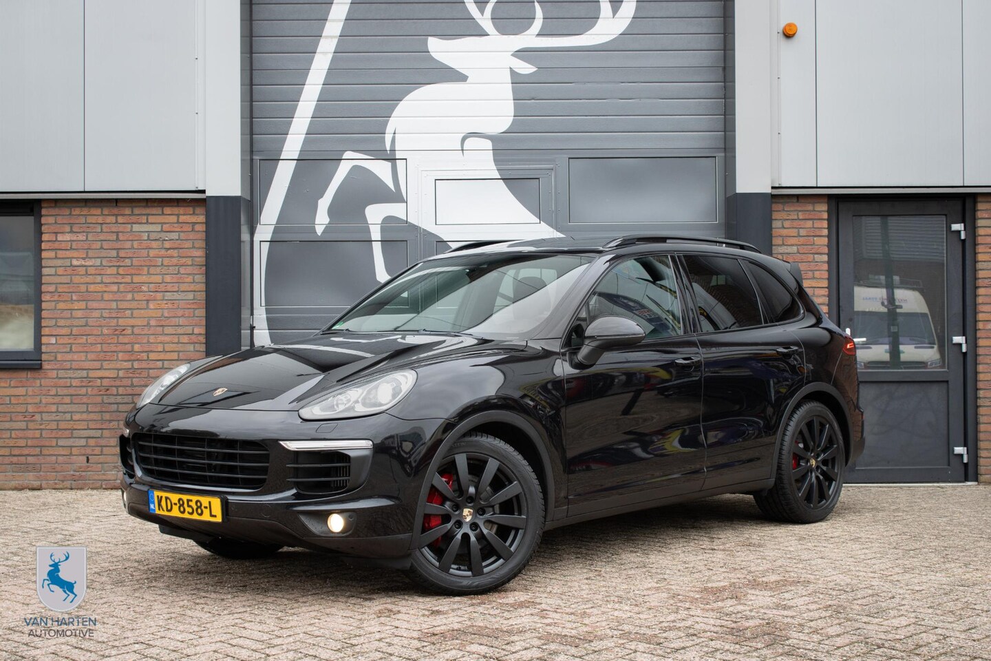 Porsche Cayenne - 3.6 S / Luchtvering / 20'' / Panoramadak - AutoWereld.nl