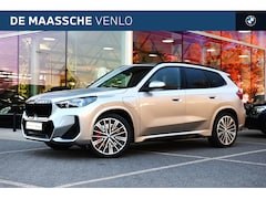 BMW X1 - xDrive25e High Executive M Sport Automaat / Panoramadak / Trekhaak / Sportstoelen / M Adap