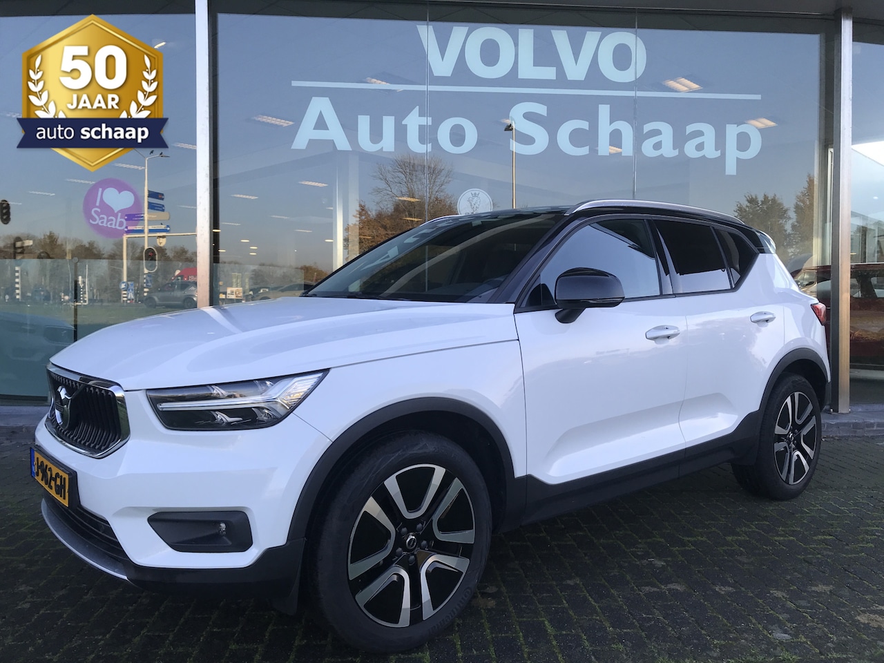Volvo XC40 - 1.5 T3 Business Pro Automaat | Rijklaar incl 12 mnd Bovag | Pilot assist Carplay Keyless e - AutoWereld.nl