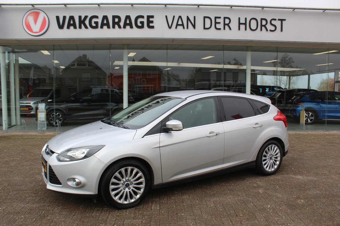 Ford Focus - 1.6 EcoBoost Titanium 1.6 EcoBoost Titanium , 150pk , 1500kg Trekgewicht Climate control , Cruise control , Trek - AutoWereld.nl