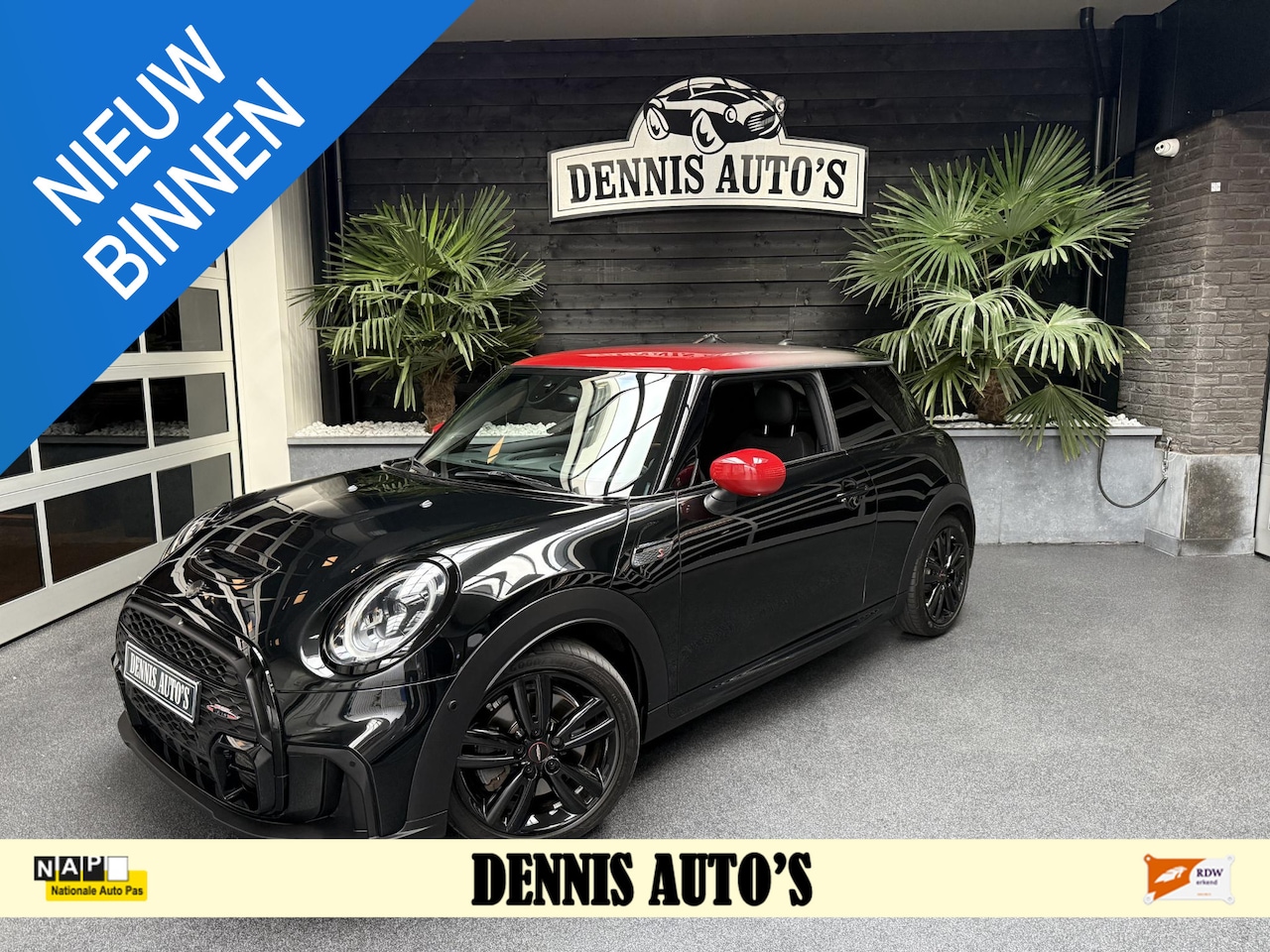 MINI John Cooper Works - Mini 2.0 S Trim Resolute Go Edition - AutoWereld.nl