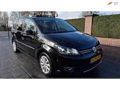 Volkswagen Touran - 1.4 TSI Highline 7persoons APK PDC Pano Navi Inruil Mogelijk