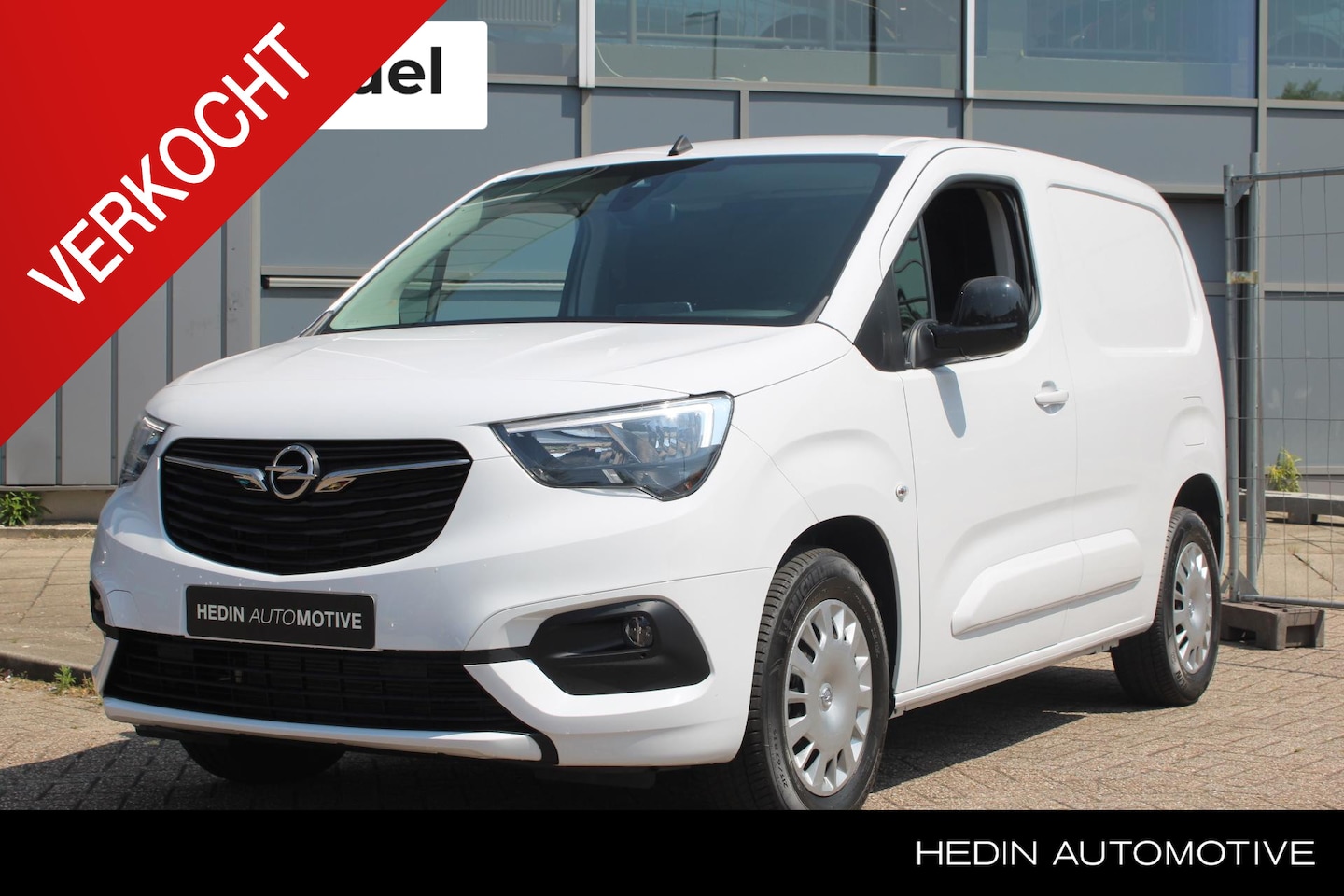 Opel Combo Electric - 136pk L1 50kWh | Navigatie | Climate control | Cruise control | Stuurverwarming | Carplay - AutoWereld.nl