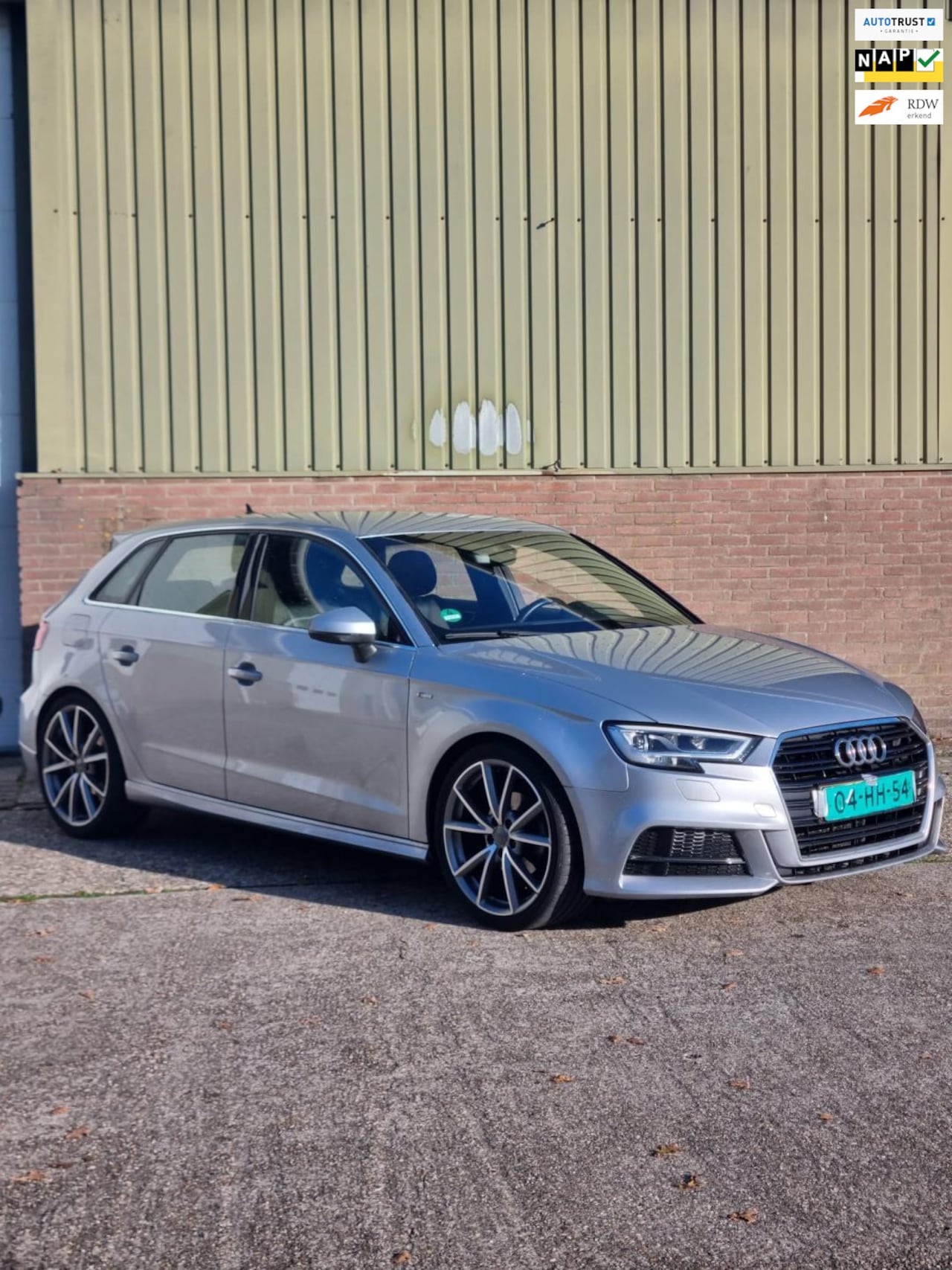 Audi A3 Sportback - 35 TFSI CoD Advance Sport / S-Line / Automaat / Org. NL / - AutoWereld.nl