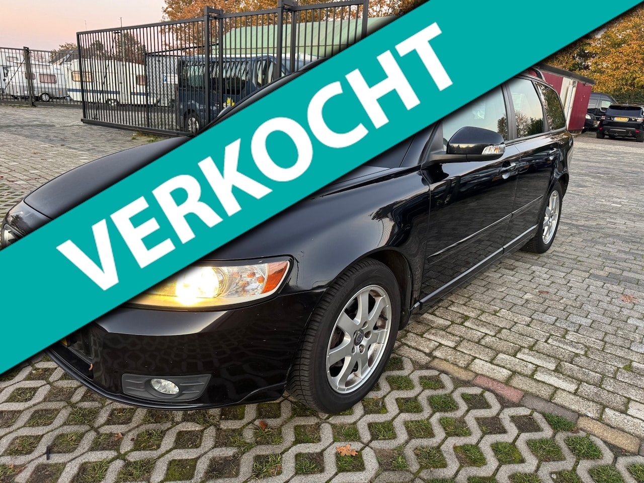 Volvo V50 - 1.6 D2 S/S Kinetic 1.6 D2 S/S Kinetic - AutoWereld.nl