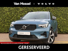 Volvo XC40 - 2.0 B4 Plus Dark | Elektrische stoelverstelling | Trekhaak | Harman/Kardon |