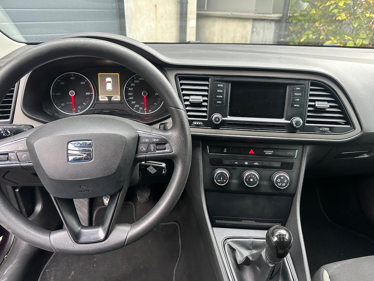 SEAT Leon - 1.6 TDI Limited Edition I 1.6 TDI Limited Edition I - AutoWereld.nl