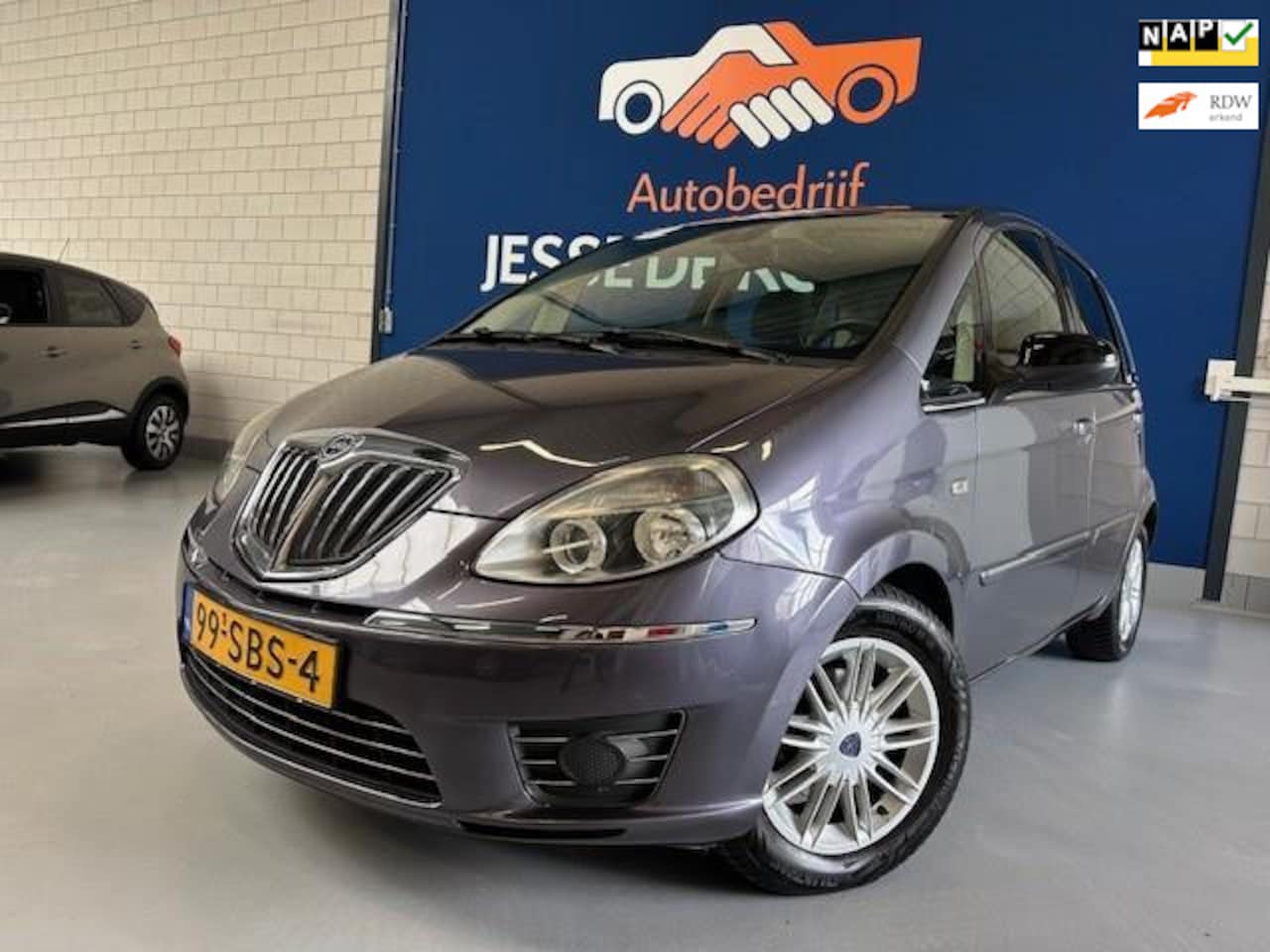 Lancia Musa - 1.4-16V Gold DFN S&S Automaat / bj.2011/ climate/cruise/sportvelgen/ APK 07/2026 en NAP me - AutoWereld.nl