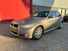 BMW 3-serie - 318i Luxury Line Stoelverwarming