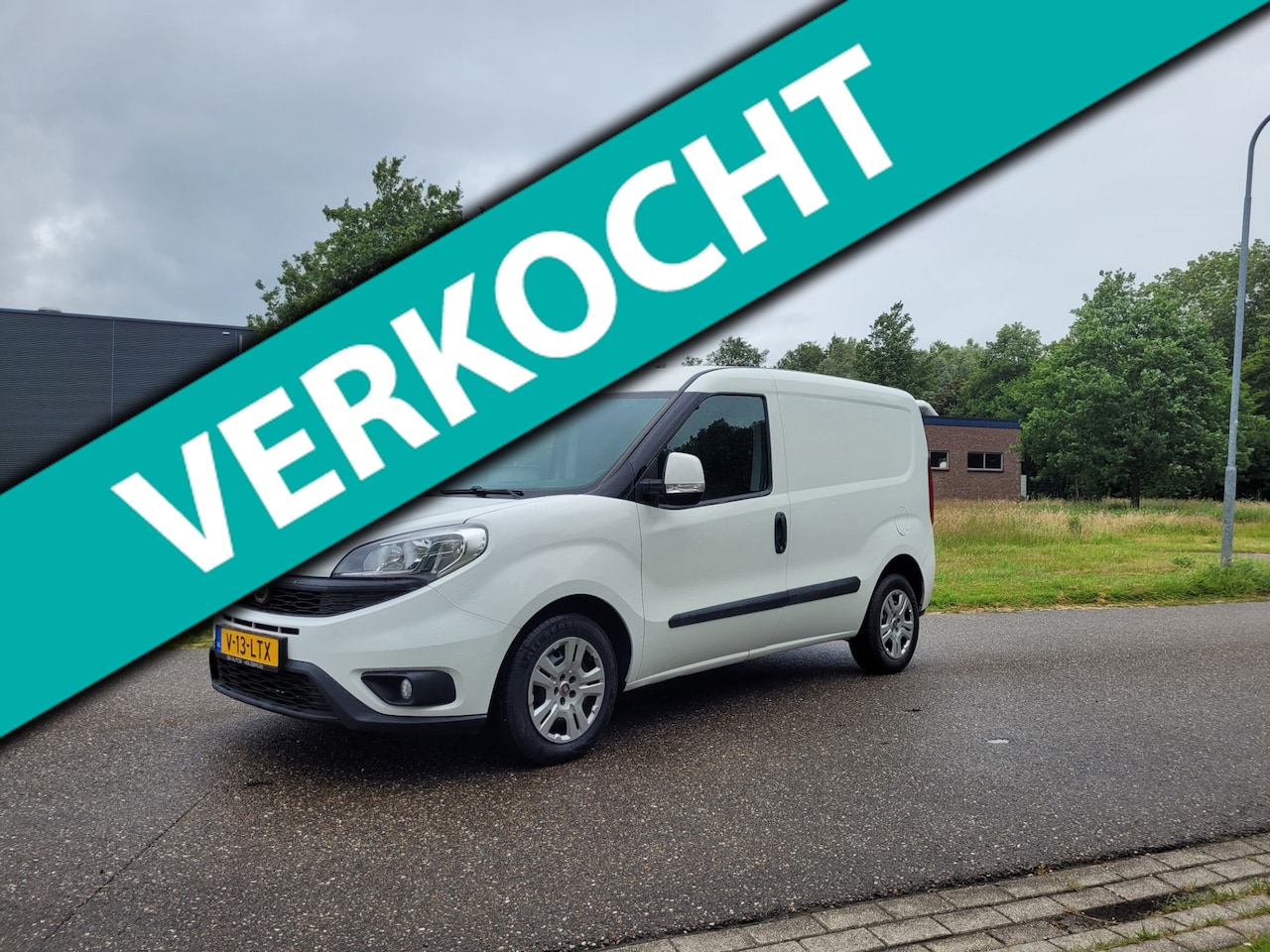 Fiat Doblò Cargo - 1.3 MJ L1H1 SX 1.3 MJ L1H1 SX ,MARGE - AutoWereld.nl