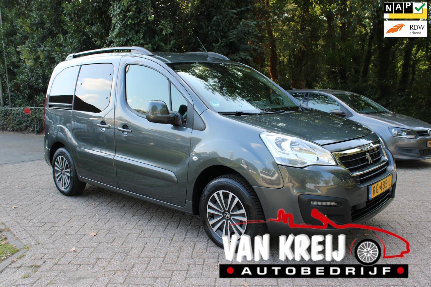 Peugeot Partner Tepee - 1.2 PureTech Active 1.2 PureTech Active, Clima, Cruise, Camera, Pdc, Nap - AutoWereld.nl