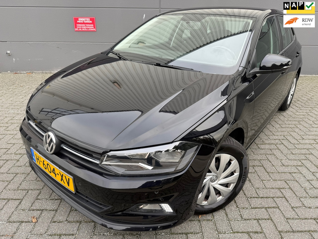 Volkswagen Polo - 1.0 TSI R-LINE Business*CRUISE*APK*NAP*NAVI*CARPLY*PARK SENSOREN - AutoWereld.nl