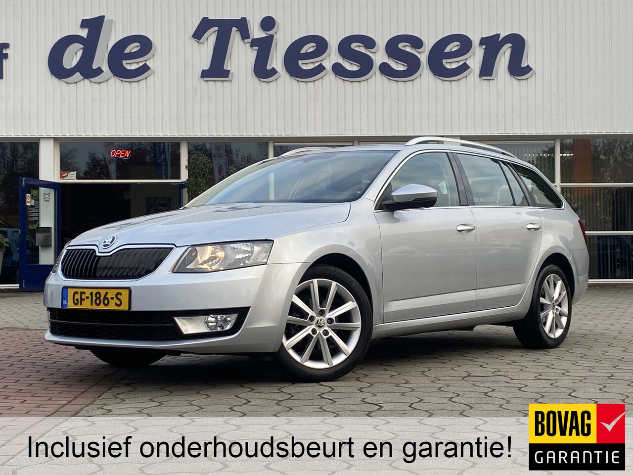 Skoda Octavia Combi - 1.2 TSI Greentech Ambition Businessline Navi, PDC, Stoelvrw., Rijklaar met beurt & garanti - AutoWereld.nl