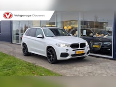 BMW X5 - XDrive40e iPerformance High Executive |Pano |Luchtvering |Memory