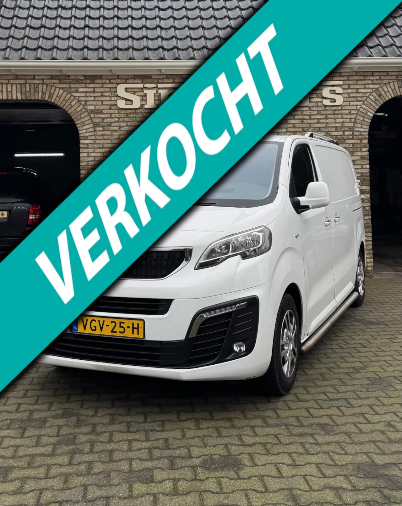 Peugeot Expert - 2.0 BlueHDI 120 Automaat Bj 2020 Dubbele Schuifdeuren - AutoWereld.nl
