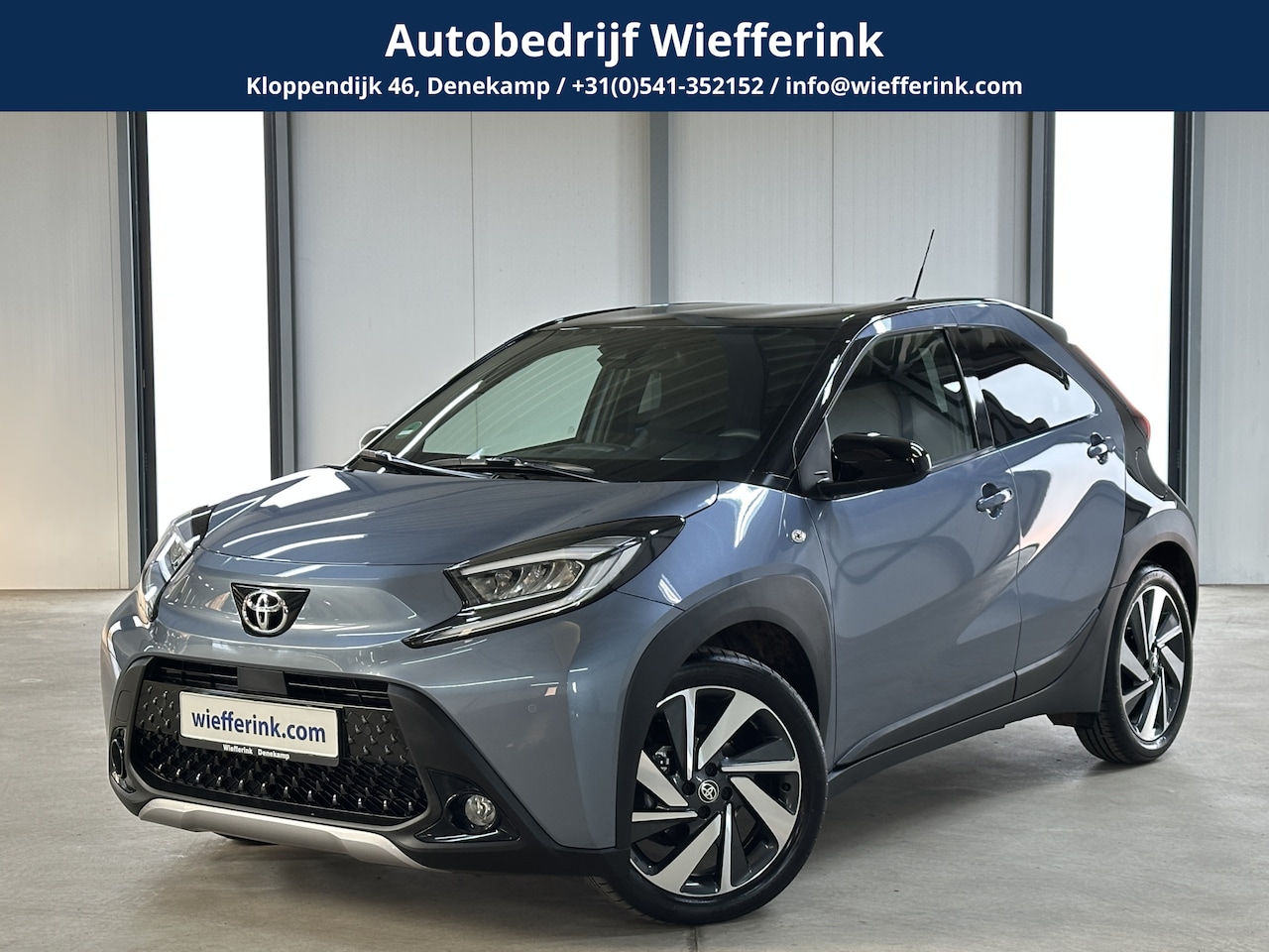 Toyota Aygo X - 1.0 VVT-i S-CVT Envy Automaat | Navi | Camera | Trekhaak | - AutoWereld.nl