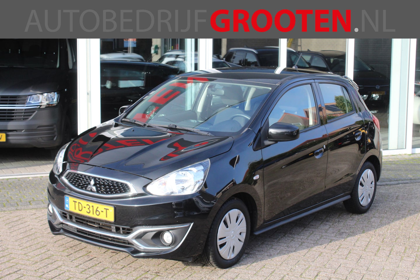 Mitsubishi Space Star - 1.0 Cool+//Automaat//5drs//Airco!! - AutoWereld.nl