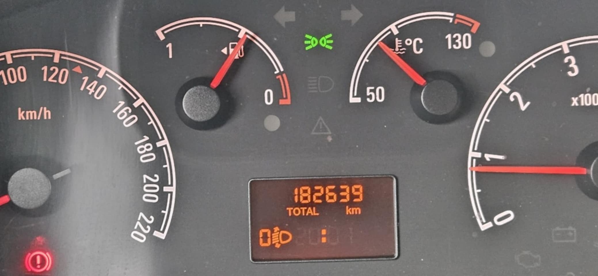 Opel Combo - 1.6 CDTi L2H1 Sport 1.6 CDTi L2H1 Sport - AutoWereld.nl