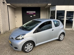 Toyota Aygo - 1.0-12V Access / NETTE STAAT / APK JULI 2026 / RIJDT PRIMA