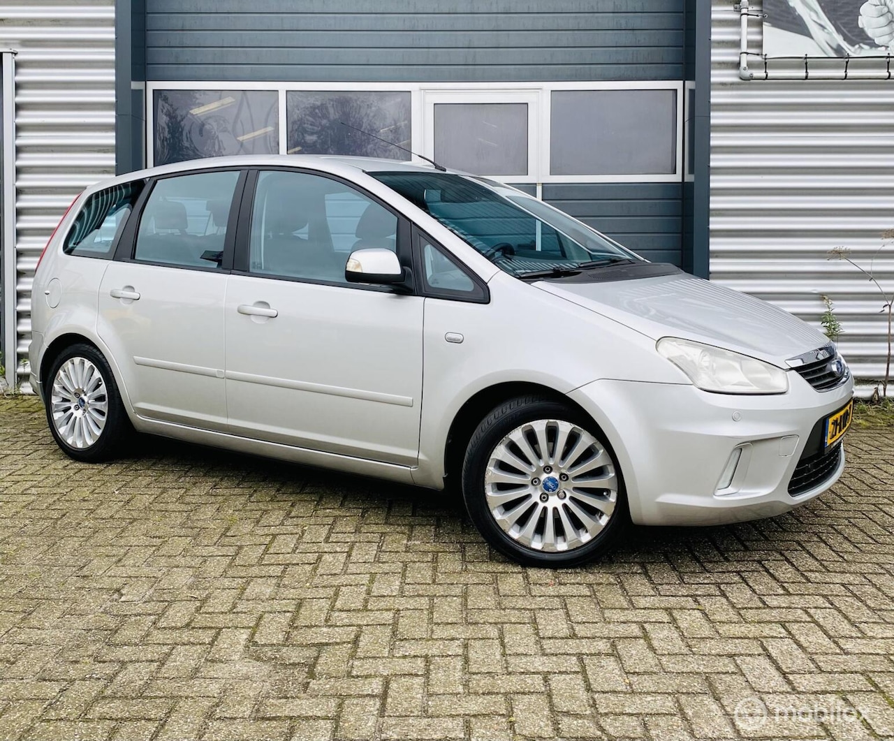 Ford C-Max - 1.8-16V Trend 2010|PDC|Cruise|Clima|17 Inch| - AutoWereld.nl