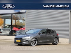 Ford Focus - 125pk ST-Line 'Magnetic Grey' | LED | Adaptive Cruise | Winter Pack | Privacy Glass | 18 i